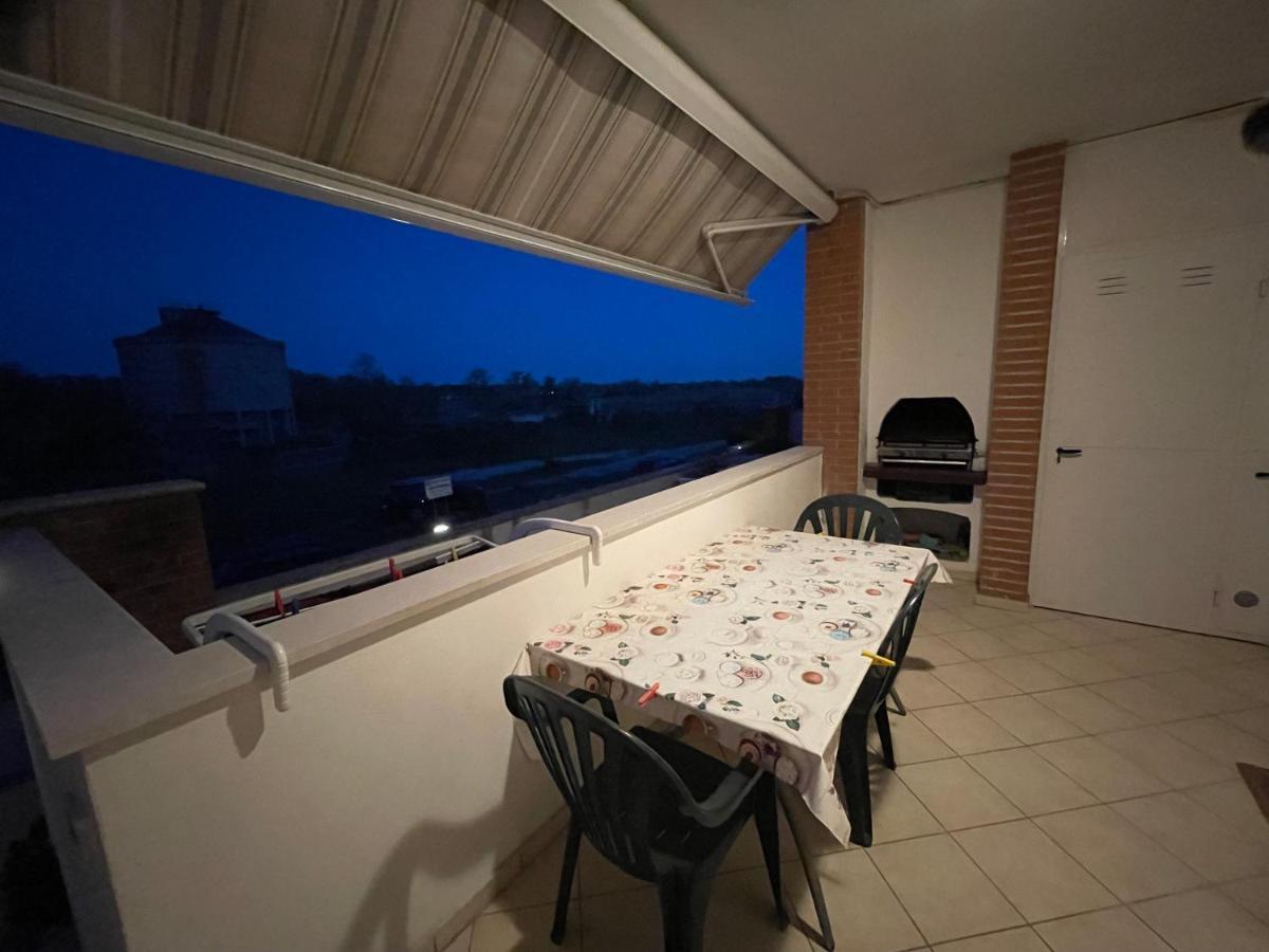 Ferienwohnung Piccola Venezia E Mare Llido Degli Estensi Exterior foto