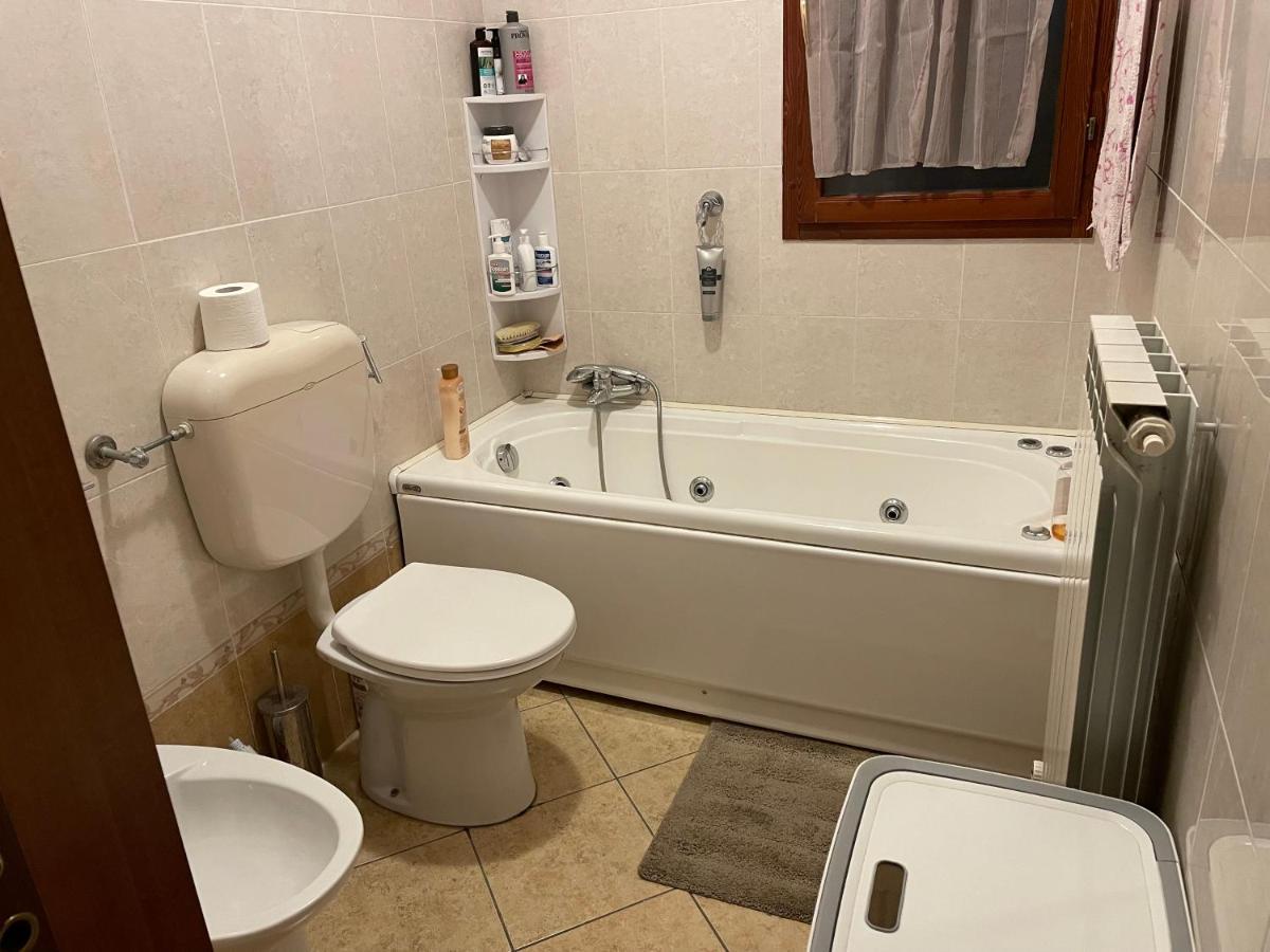Ferienwohnung Piccola Venezia E Mare Llido Degli Estensi Exterior foto